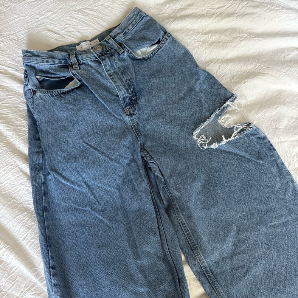 Topshop balloon jeans with a cutout